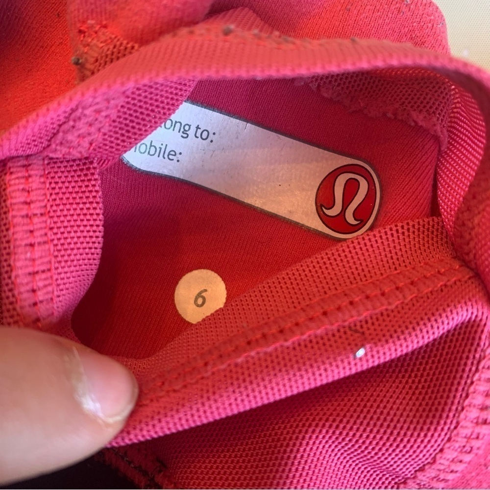 Lululemon capris pink and black size 6 - Picture 10 of 12